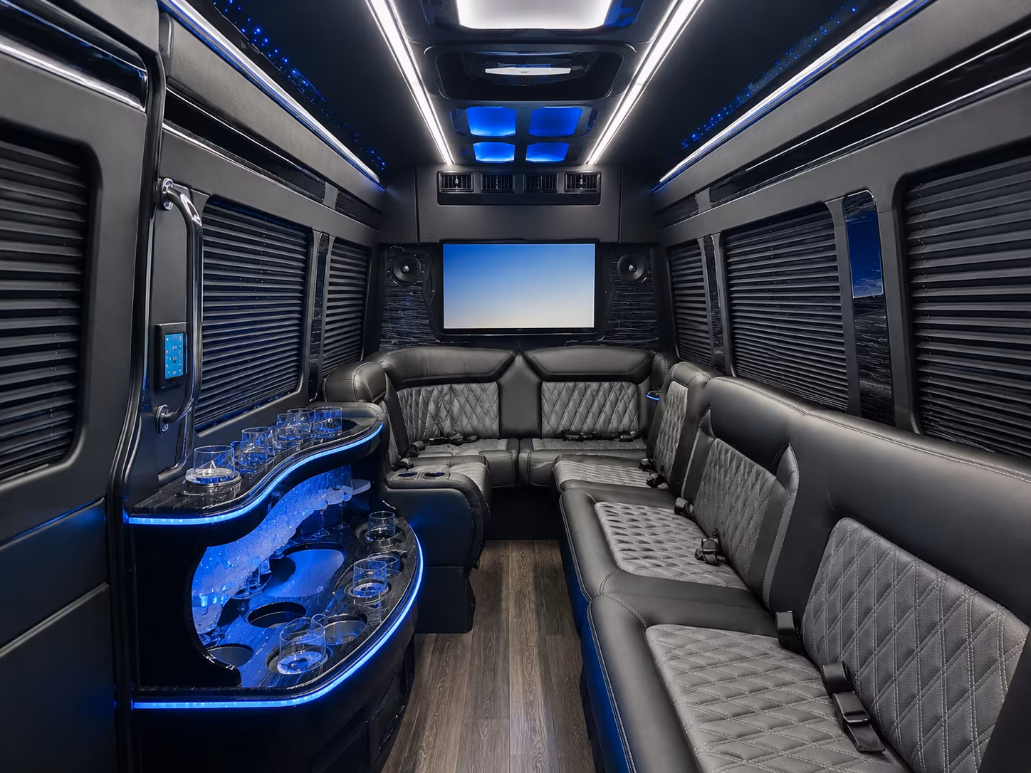 airport transfers cruise shuttles long distance group travel from aventura