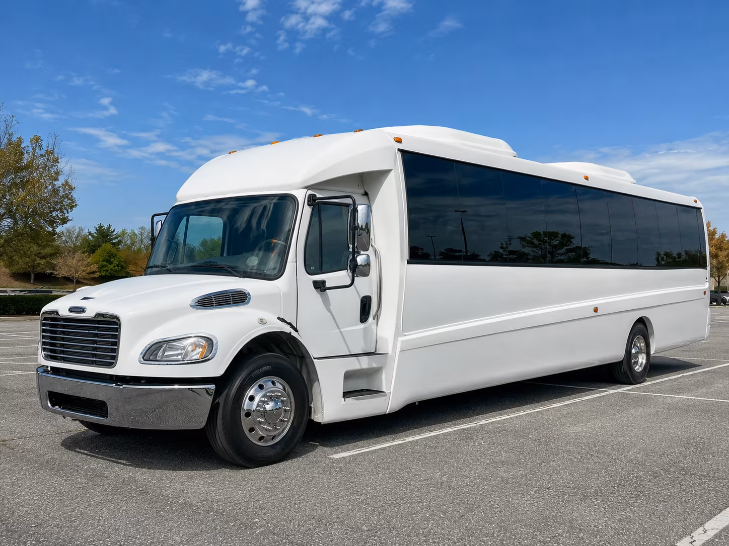 aventura 30 passenger party bus