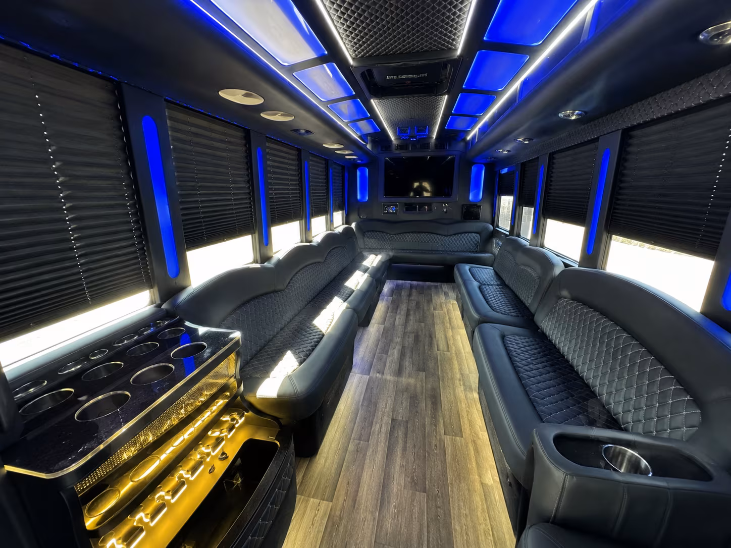 aventura holiday party bus rental