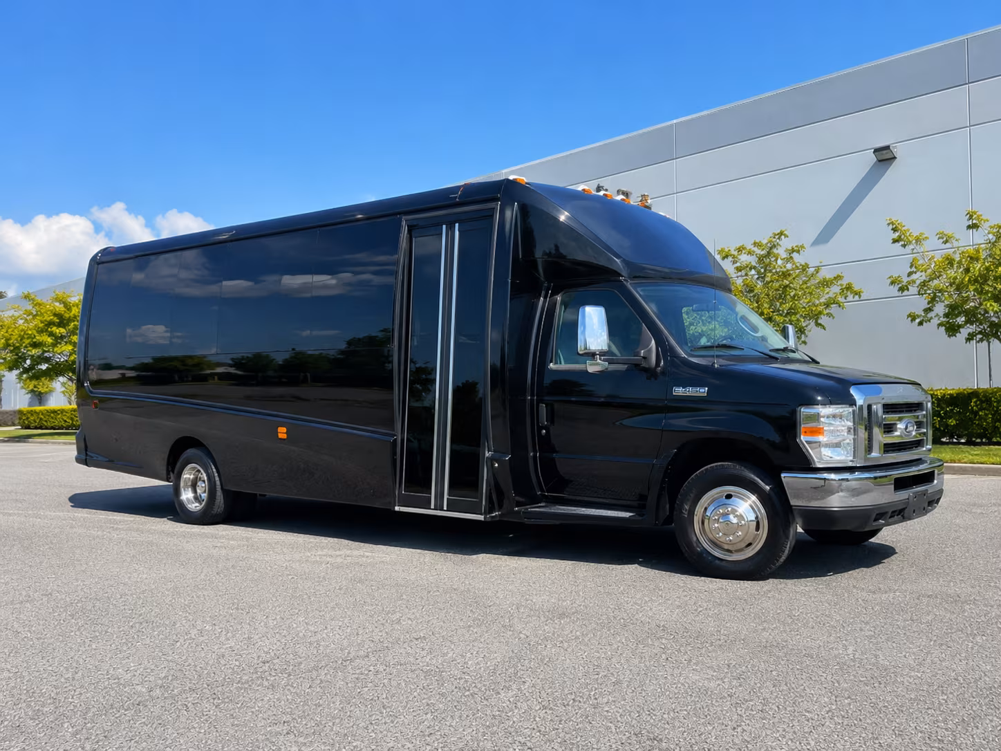 aventura new years eve party bus rental