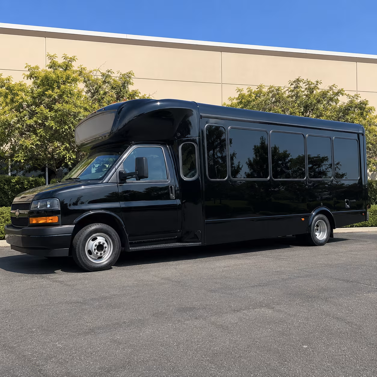 aventura quinceanera sweet 16 party bus rental