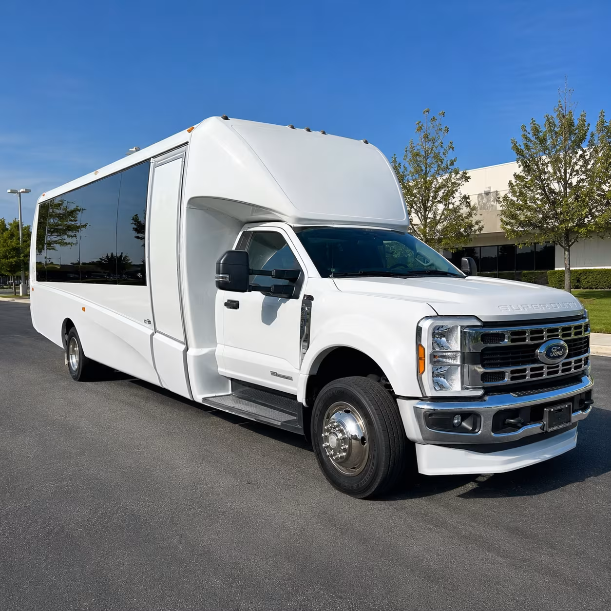 compare bus rentals in aventura with one online quote