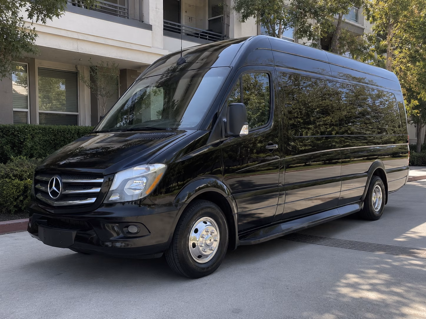 hollywood efficient long distance transportation for hollywood groups
