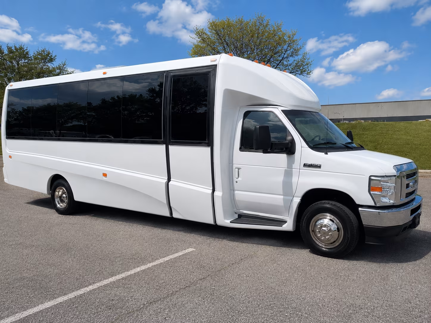 how the distance and duration of your trip affect charter bus rates in aventura