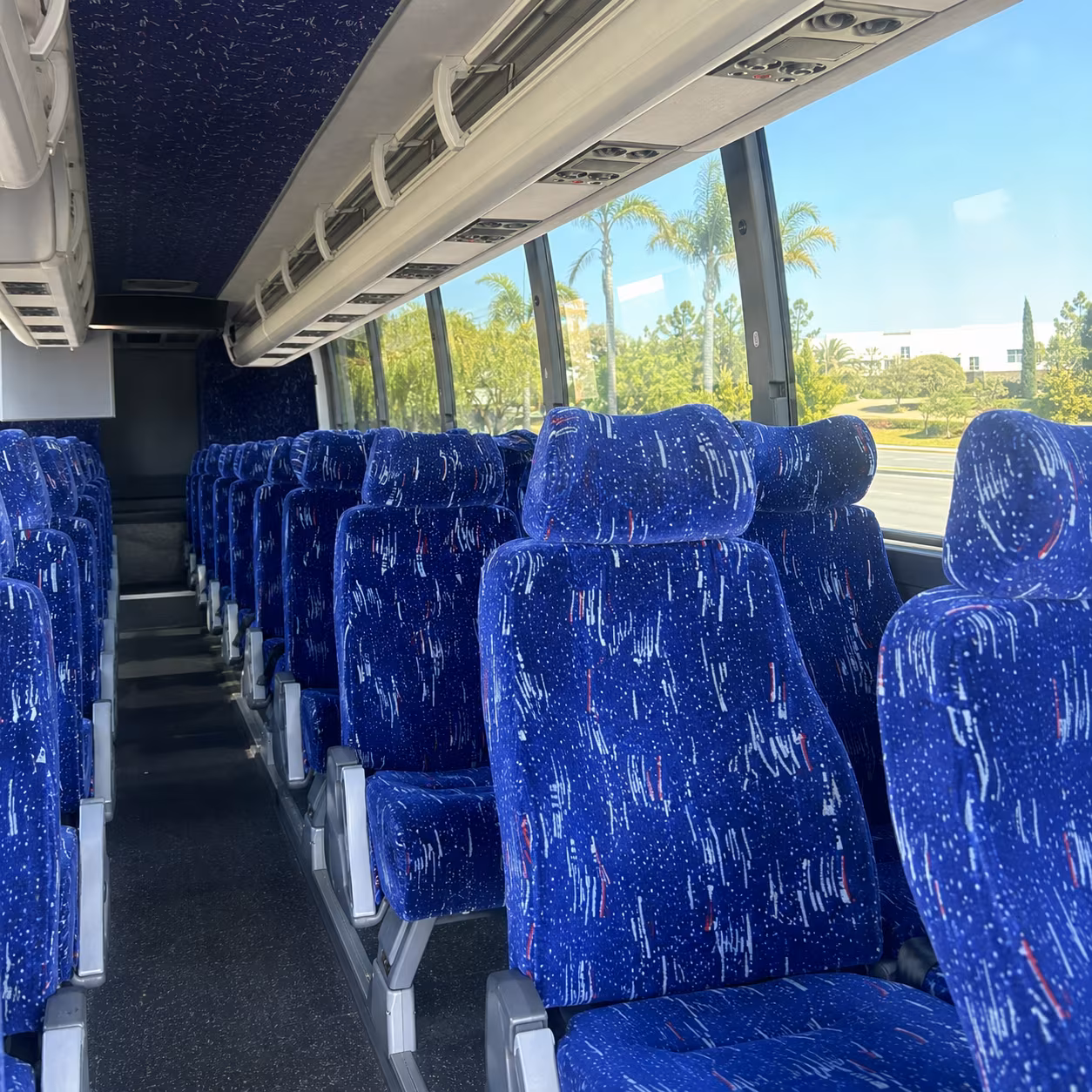 instant event bus pricing for aventura groups in 30 seconds or less