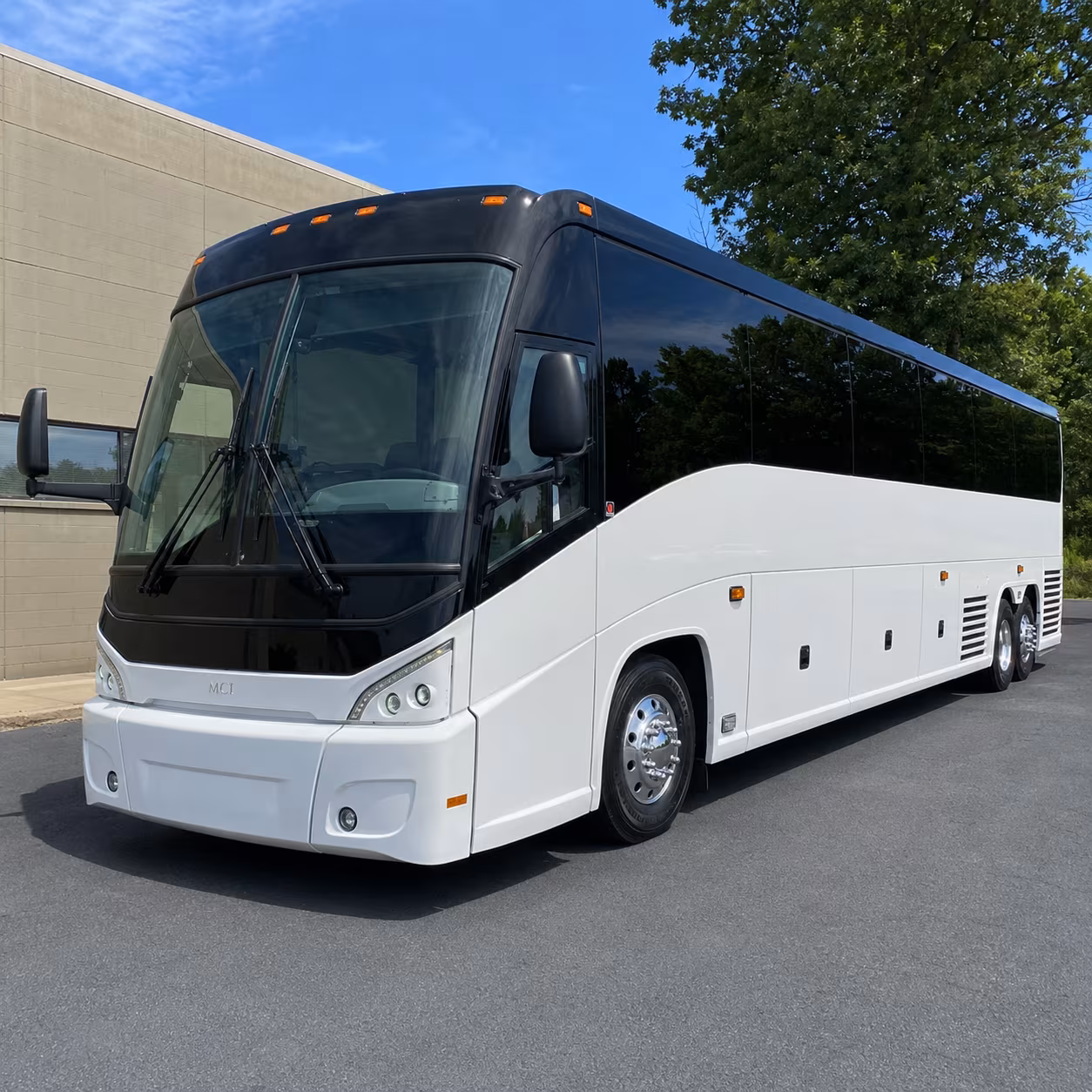 miami gardens long distance charter bus rentals
