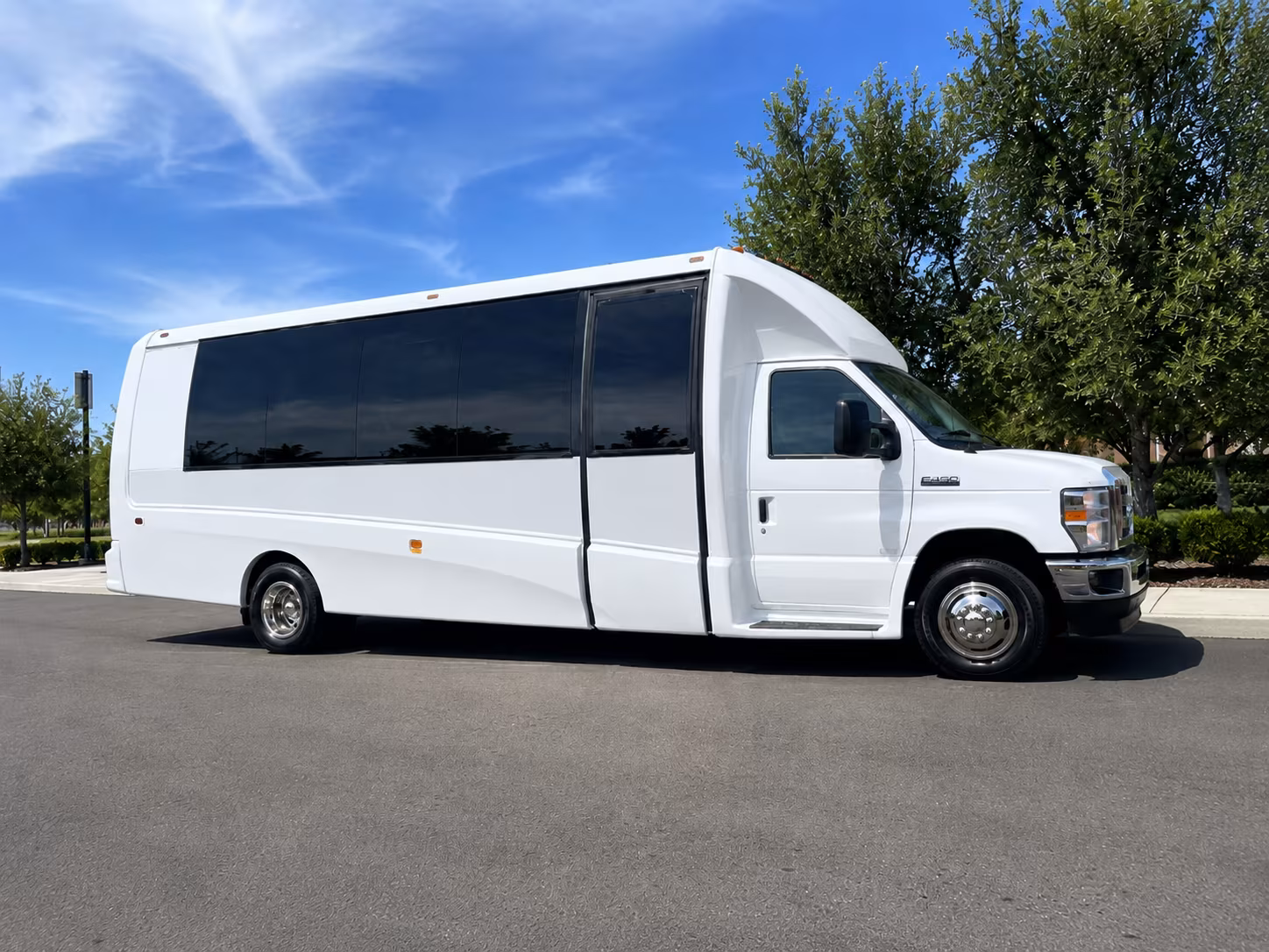 why aventuracharterbuscompany com makes finding aventura wine tour transportation so easy